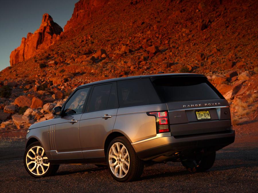  Land Rover Range Rover Supercharged 2013 года  (US) (фото 9 из 16)